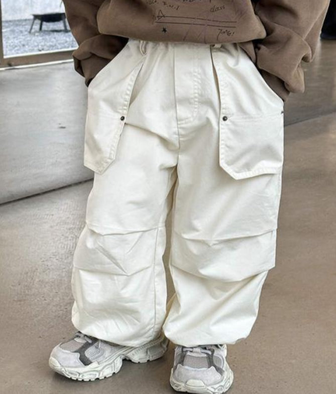 the cloud cargo pants