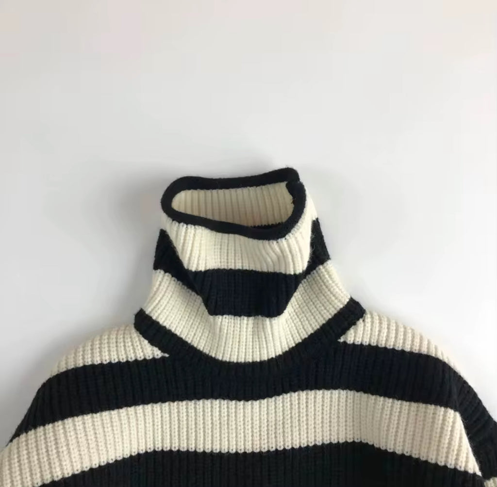 classic stripped turtleneck